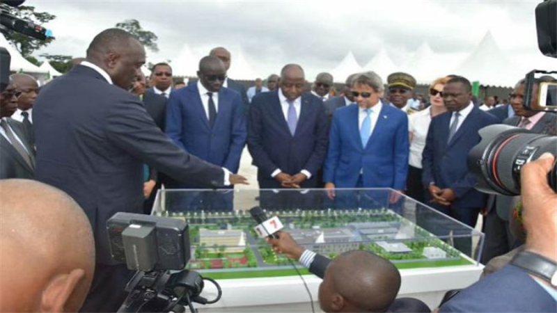 科特迪瓦總理出席亞穆蘇克羅電力調(diào)度中心項(xiàng)目開(kāi)工奠基儀式