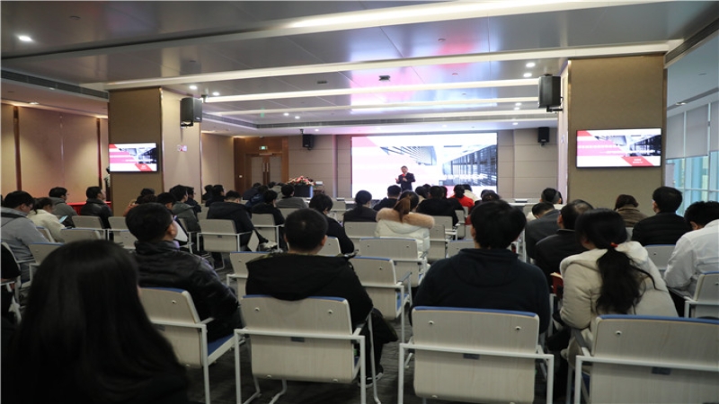 新視角：零距離對話中建物業(yè)